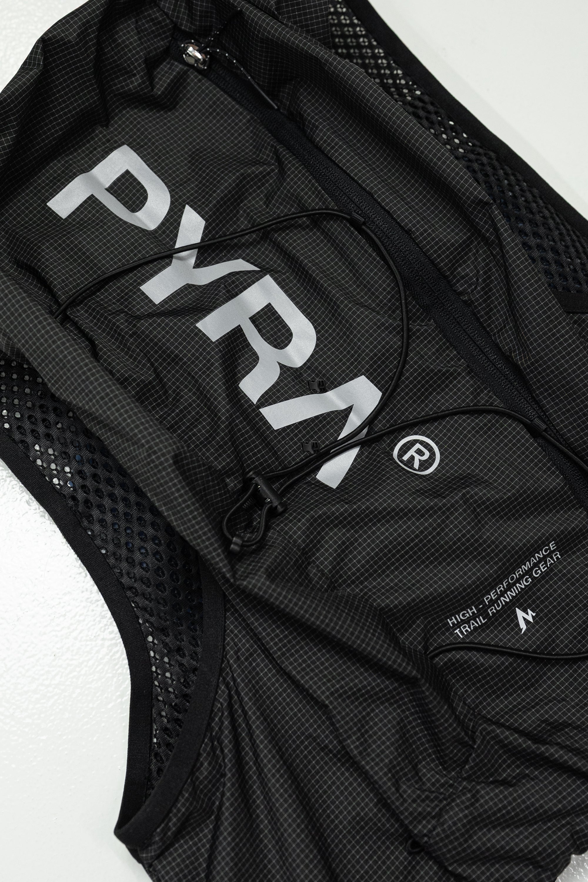 TRAIL HYDRATION VEST - BLACK